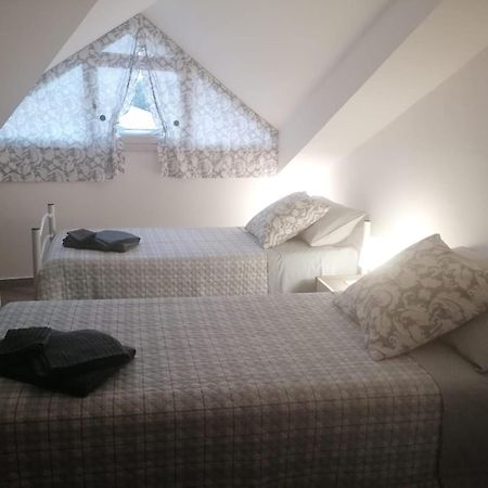 Ferienwohnung Il Sole Dell'Etna Aci SantʼAntonio Exterior foto